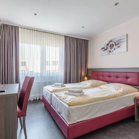 Klein Frankfurt Hotel