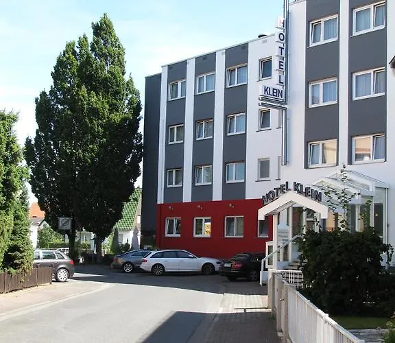 Отель Klein Frankfurt East