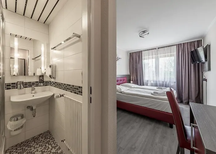 Klein Frankfurt East Отель Франкфурт-на-Майне