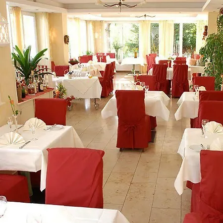 Klein Frankfurt East Hotel 3*