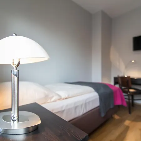 Hotel Klein Frankfurt East