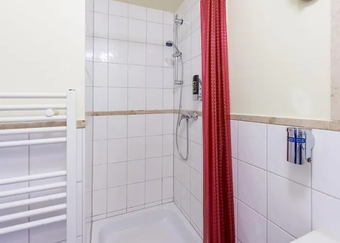 Klein Frankfurt East 3*