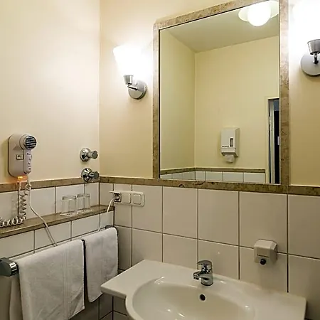 Hotel Klein Frankfurt East