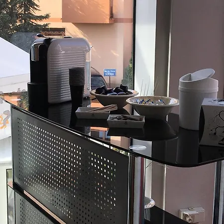 ホテル Klein Frankfurt East フランクフルト