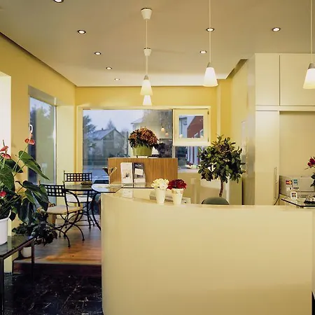 Klein Frankfurt East 3*