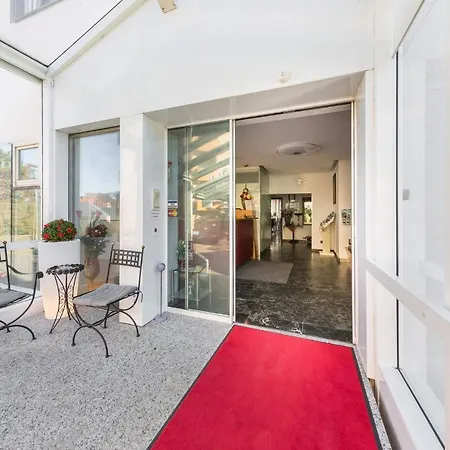 فندق Klein Frankfurt East