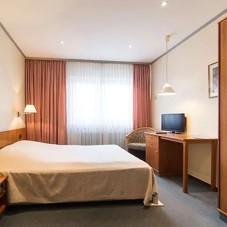 Hotel Klein Frankfurt East