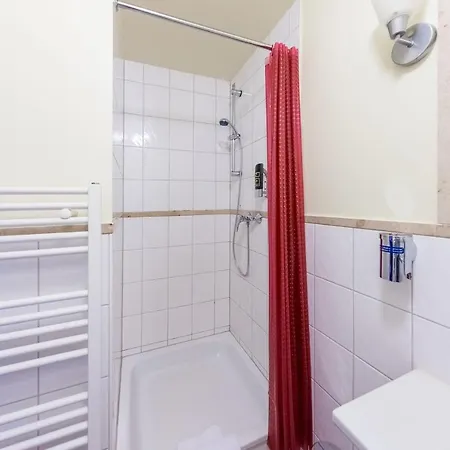 Klein Frankfurt East 3*